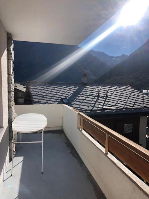 Near Slopes 2 Bedrooms With Balcony * Saas Fee